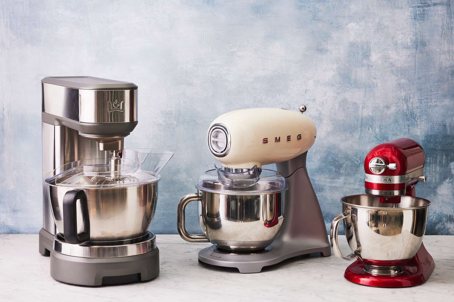 Types of Stand Mixers: Choosing the Best One for Your Kitchen